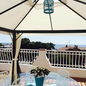  Apartment In Nicanda